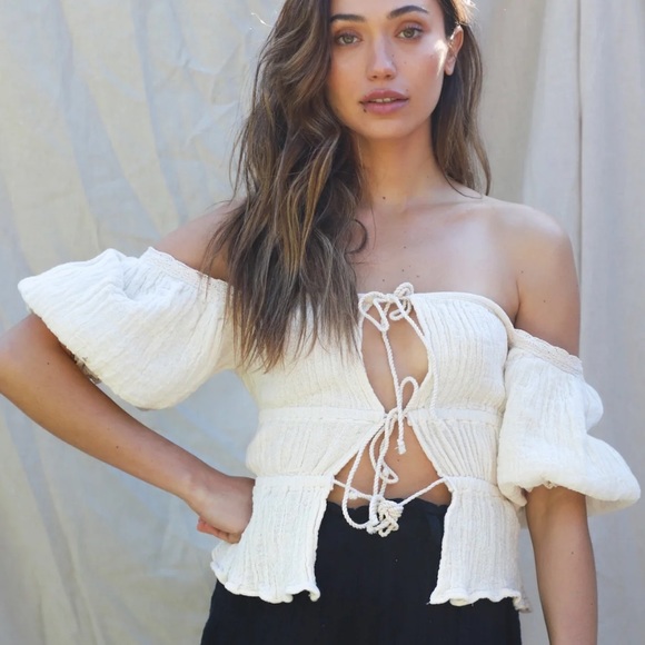 Jen’s Pirate Booty Lina Top - Picture 4 of 9